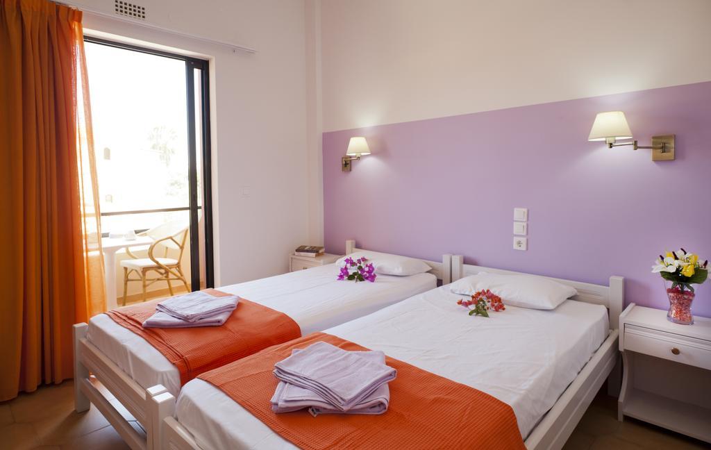 Nikolas Suites Като-Даратсо Номер фото